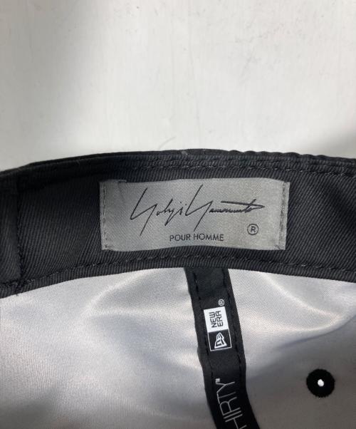 New Era（ニューエラ）New Era (ニューエラ) Yohji Yamamoto pour homme (ヨウジヤマモト プールオム) キャップ ブラックの古着・服飾アイテム