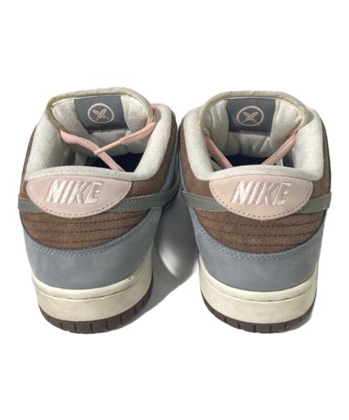 NIKE（ナイキ）NIKE (ナイキ) DUNK LOW グレー サイズ:27.5の古着・服飾アイテム
