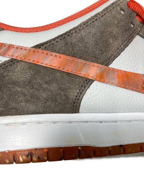 NIKE（ナイキ）NIKE (ナイキ) Crushed Skate Shop Crushed Skate Shop × Nike SB Dunk Low QS ブラウン サイズ:27.5の古着・服飾アイテム
