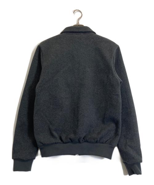 adidas（アディダス）adidas (アディダス) ロゴワッペン フルジップ スイングトップ グレー サイズ:Sの古着・服飾アイテム