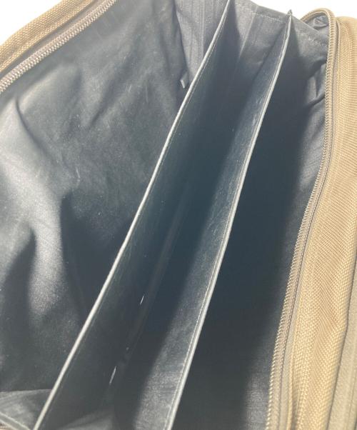 TUMI（トゥミ）TUMI (トゥミ) ブリーフケース ブラウンの古着・服飾アイテム