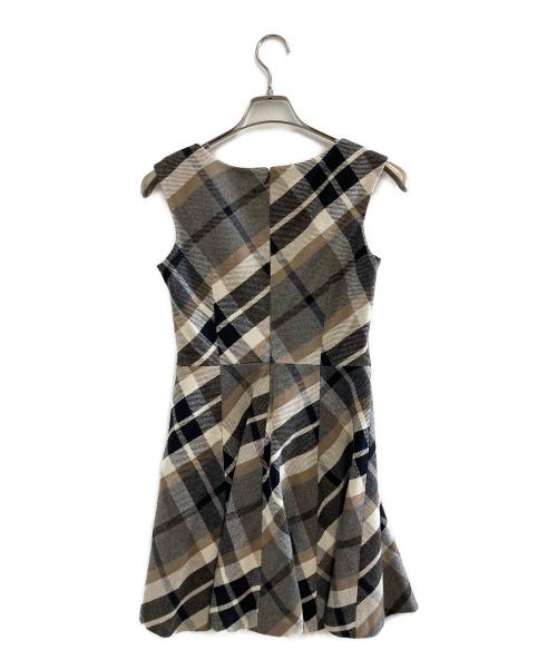 BURBERRY LONDON（バーバリーロンドン）BURBERRY LONDON (バーバリーロンドン) ワンピース ベージュ サイズ:36の古着・服飾アイテム