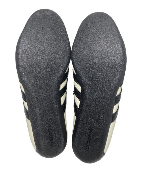 adidas（アディダス）adidas (アディダス) スニーカー アイボリー サイズ:24.5 未使用品の古着・服飾アイテム