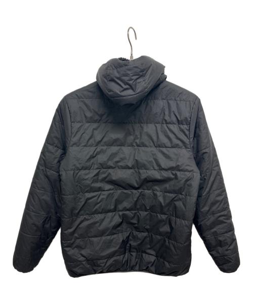 Patagonia（パタゴニア）Patagonia (パタゴニア) リバーシブル・レディ・フレディ・フーディ ブラック サイズ:SIZE XXL (キッズ表記）の古着・服飾アイテム