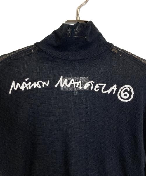 MM6 Maison Margiela（エムエムシックスメゾンマルジェラ）MM6 Maison Margiela (エムエムシックスメゾンマルジェラ) Logo Printed High Neck Top ブラック サイズ:Sの古着・服飾アイテム