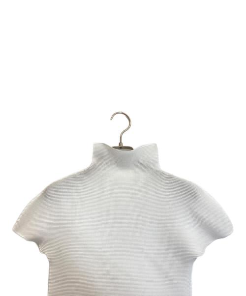 ISSEY MIYAKE me（イッセイ ミヤケ ミー）ISSEY MIYAKE ME (イッセイ ミヤケ ミー) ハイネックカットソー ホワイト サイズ:表記なしの古着・服飾アイテム