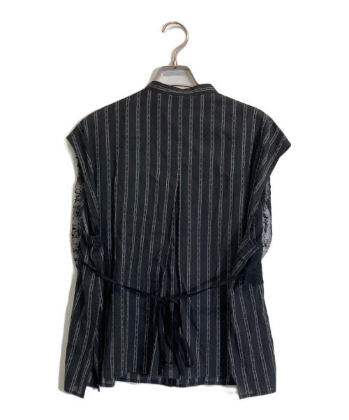 LE CIEL BLEU（ルシェルブルー）LE CIEL BLEU (ルシェルブルー) Striped Sleeveless Shirt with Lace Bib ブラック サイズ:Sの古着・服飾アイテム