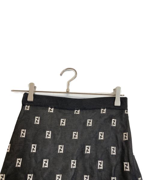 FENDI（フェンディ）FENDI (フェンディ) ズッカ柄タイトスカート ブラック サイズ:Lの古着・服飾アイテム