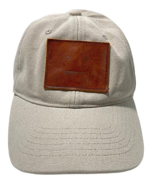 Acne studios（アクネ ストゥディオズ）ACNE STUDIOS (アクネ ストゥディオズ) レザーパッチキャップ ベージュの古着・服飾アイテム