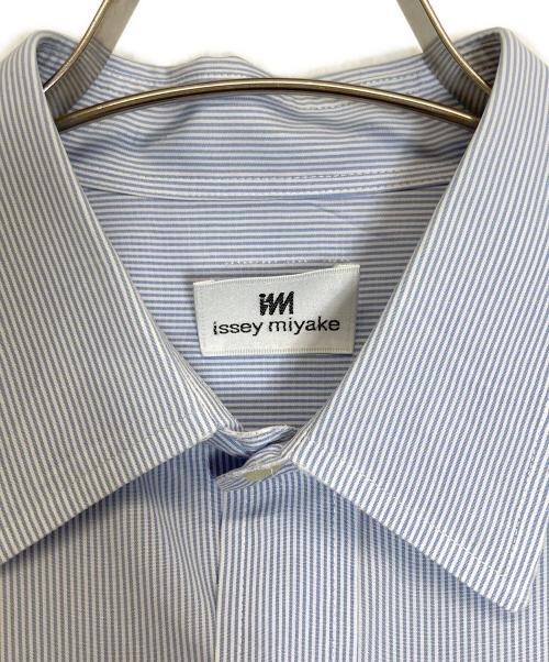 ISSEY MIYAKE（イッセイミヤケ）ISSEY MIYAKE (イッセイミヤケ) 半袖シャツ スカイブルー サイズ:-の古着・服飾アイテム