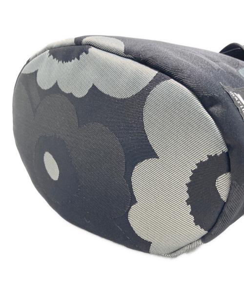 marimekko（マリメッコ）marimekko (マリメッコ) CARRY ALL UNIKKO/ショルダーバッグ ブラックの古着・服飾アイテム