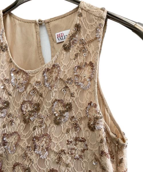 RED VALENTINO（レッドヴァレンティノ）RED VALENTINO (レッドヴァレンティノ) スパンコールワンピース ベージュ サイズ:42の古着・服飾アイテム