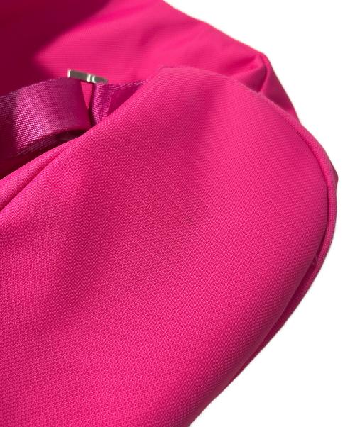minitmute（ミニミュート）MINITMUTE (ミニミュート) CLOバックパック ショッキングピンクの古着・服飾アイテム