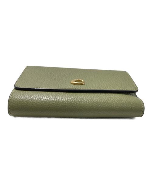 COACH（コーチ）COACH (コーチ) エッセンシャルミディアムフラップウォレット グリーンの古着・服飾アイテム