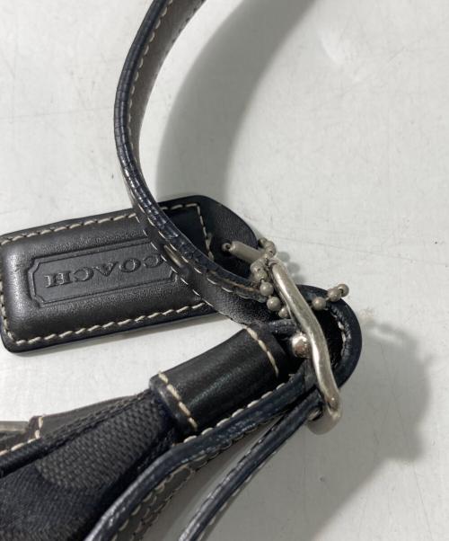 COACH（コーチ）COACH (コーチ) シグネチャーワンショルダーバッグ ブラックの古着・服飾アイテム