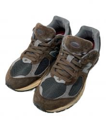 NEW BALANCE（ニューバランス）の古着「M2002RLY」｜ブラウン