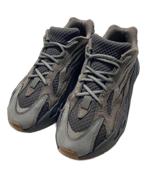 adidas（アディダス）adidas (アディダス) YEEZY BOOST 700 V2 グレー サイズ:28の古着・服飾アイテム