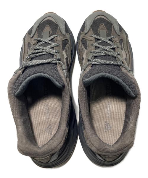 adidas（アディダス）adidas (アディダス) YEEZY BOOST 700 V2 グレー サイズ:28の古着・服飾アイテム