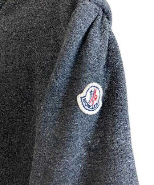 MONCLER（モンクレール）MONCLER (モンクレール) ペプラムジップパーカー グレー サイズ:Lの古着・服飾アイテム