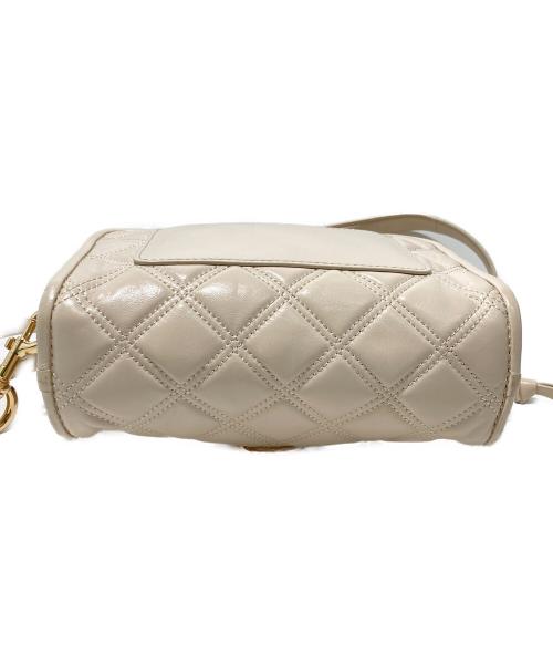 MARC JACOBS（マークジェイコブス）MARC JACOBS (マークジェイコブス) キルティングショルダーバッグ アイボリーの古着・服飾アイテム