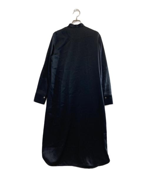 theory luxe（セオリーリュクス）theory luxe (セオリーリュクス) サテンワンピース ブラック サイズ:Mの古着・服飾アイテム