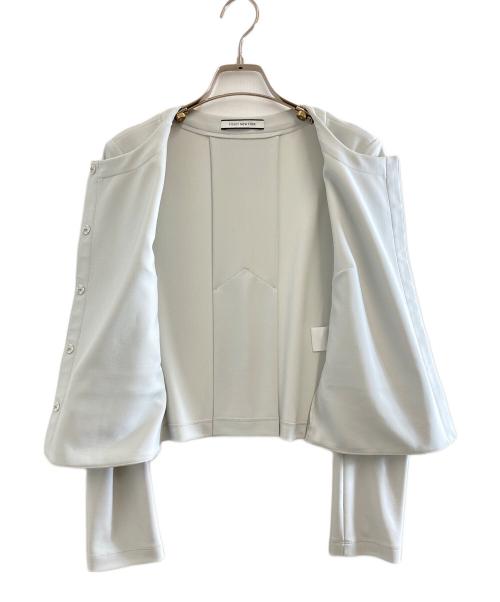 FOXEY NEWYORK（フォクシーニューヨーク）FOXEY NEWYORK (フォクシーニューヨーク) ノーカラージャケット スカイブルー サイズ:38の古着・服飾アイテム