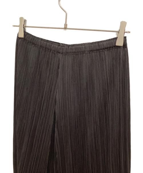 PLEATS PLEASE（プリーツプリーズ）PLEATS PLEASE (プリーツプリーズ) スカート ブラウン サイズ:3の古着・服飾アイテム