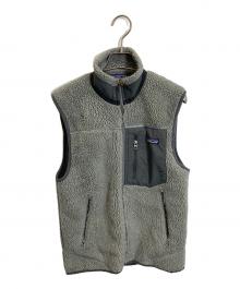 Patagonia（パタゴニア）の古着「CLASSIC RETRO-X VEST　23047」｜グレー