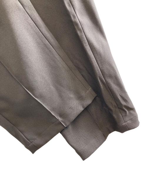 DELUXE（デラックス）Deluxe (デラックス) 「ZOOT」 ピンタックスラックス　26SD4263 ブラウン サイズ:Lの古着・服飾アイテム