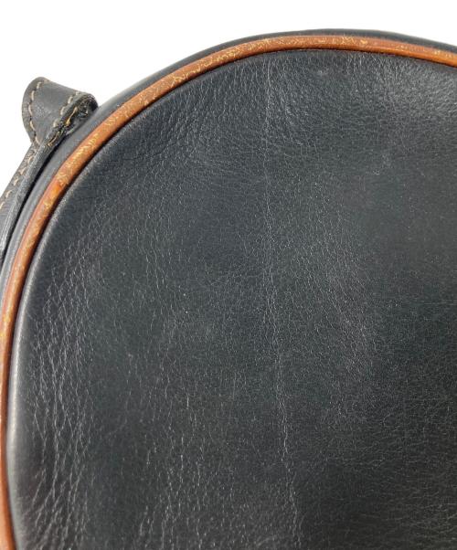 CELINE（セリーヌ）CELINE (セリーヌ) レザーショルダーバッグ ブラックの古着・服飾アイテム