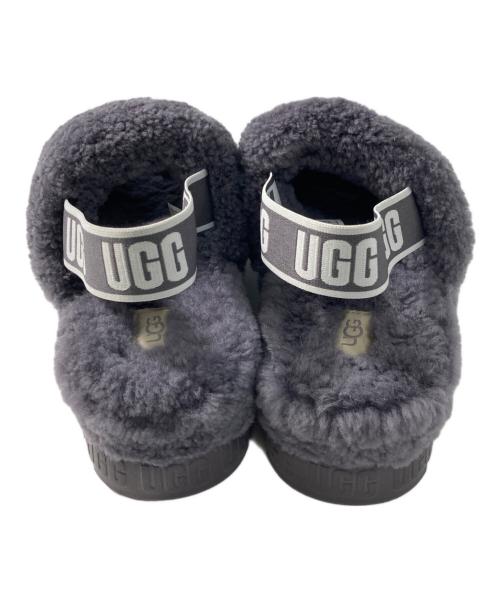 UGG（アグ）UGG (アグ) サンダル グレー サイズ:25の古着・服飾アイテム
