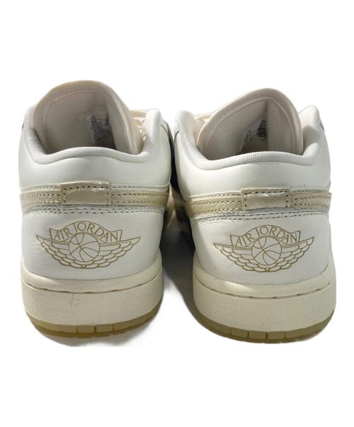 NIKE（ナイキ）NIKE (ナイキ) W AIR JORDAN 1 LOW SE サイズ:23.5cm 未使用品の古着・服飾アイテム