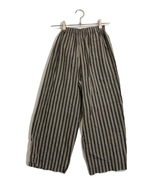 ISSEY MIYAKE（イッセイミヤケ）ISSEY MIYAKE (イッセイミヤケ) パンツ グレー サイズ:Sの古着・服飾アイテム
