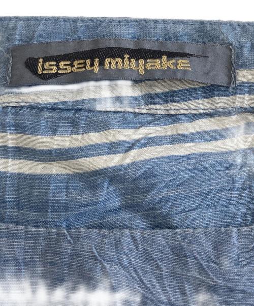ISSEY MIYAKE（イッセイミヤケ）ISSEY MIYAKE (イッセイミヤケ) ブラウス スカイブルー サイズ:Mの古着・服飾アイテム