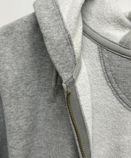 CarHartt（カーハート）CarHartt (カーハート) パーカー グレー サイズ:XLの古着・服飾アイテム