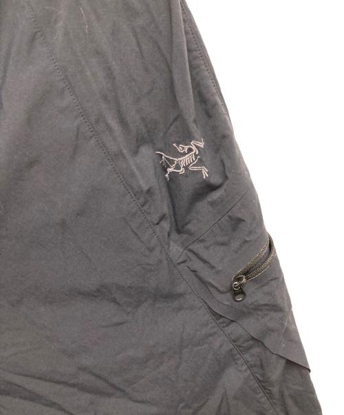 ARC'TERYX（アークテリクス）ARC'TERYX (アークテリクス) ナイロンパンツ ネイビー サイズ:34の古着・服飾アイテム