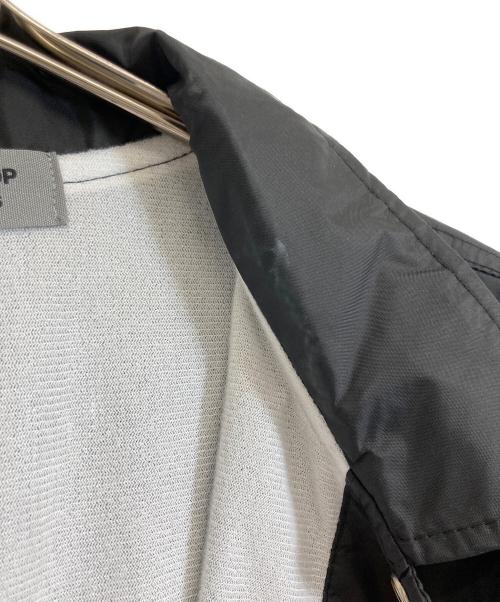GOOD DESIGN SHOP COMME des GARCONS（グッドデザインショップ コムデギャルソン）GOOD DESIGN SHOP COMME des GARCONS (グッドデザインショップ コムデギャルソン) コーチジャケット ブラック サイズ:Mの古着・服飾アイテム