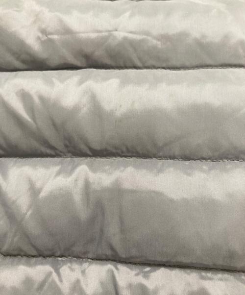 MONCLER（モンクレール）MONCLER (モンクレール) ダウンジャケット グレーの古着・服飾アイテム