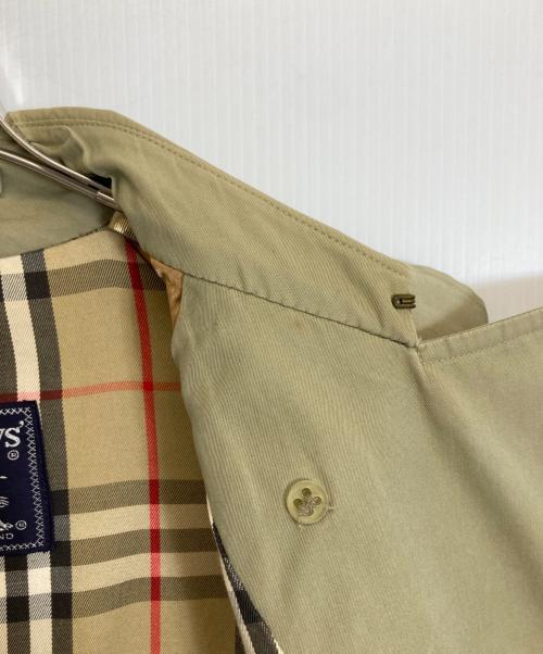 Burberry's（バーバリーズ）Burberry's (バーバリーズ) コート カーキ サイズ:-の古着・服飾アイテム