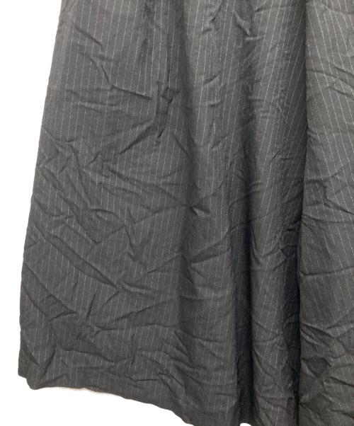 BLACK COMME des GARCONS（ブラックコムデギャルソン）BLACK COMME des GARCONS (ブラックコムデギャルソン) ストライプサルエルパンツ グレー サイズ:Sの古着・服飾アイテム