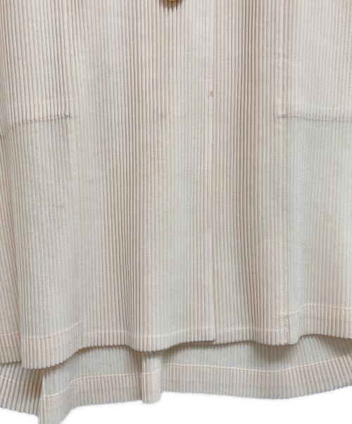 ISSEY MIYAKE FETE（イッセイミヤケフェット）ISSEY MIYAKE FETE (イッセイミヤケフェット) プリーツジャケット アイボリー サイズ:SIZEMの古着・服飾アイテム
