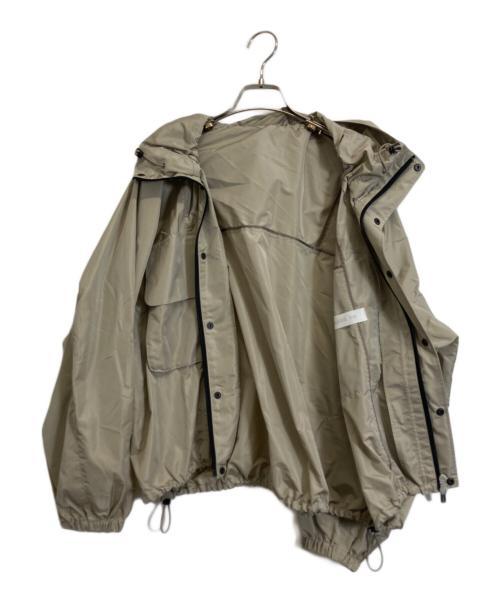 GALERIE VIE（ギャルリーヴィー）GALERIE VIE (ギャルリーヴィー) メモリータフタ フーデットブルゾン ベージュ サイズ:FREEの古着・服飾アイテム