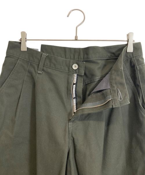 NEIGHBORHOOD（ネイバーフッド）NEIGHBORHOOD (ネイバーフッド) BAGGY SILHOUETTE TWO TUCK PANTS グリーン サイズ:Lの古着・服飾アイテム