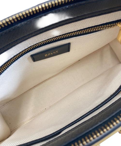 BALLY（バーバリー）BALLY (バリー) CARRIAGE SLING SHOULDER BAG ブラックの古着・服飾アイテム