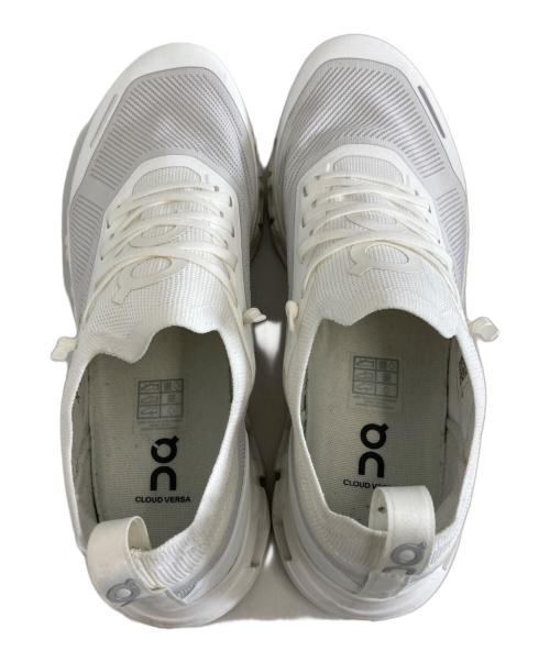 on（オン）On (オン) Cloud 6 Versa M Whit ホワイト サイズ:28の古着・服飾アイテム