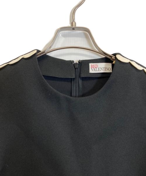 RED VALENTINO（レッドヴァレンティノ）RED VALENTINO (レッドヴァレンティノ) ワンピース ブラック サイズ:Mの古着・服飾アイテム