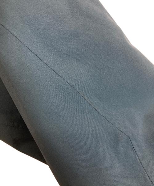 DESCENTE ALLTERRAIN（デザイント オルテライン）Descente ALLTERRAIN (デザイント オルテライン) HARD SHELL JACKET CREAS ネイビー サイズ:Oの古着・服飾アイテム