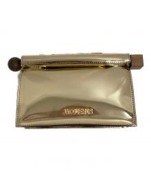 jacquemus（ジャックムス）の古着「metallic leather Rond Carre Clutch」｜ゴールド