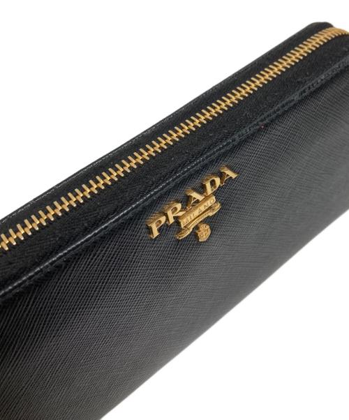 PRADA（プラダ）PRADA (プラダ) サフィアーノレザーラウンドジップウォレット ブラックの古着・服飾アイテム