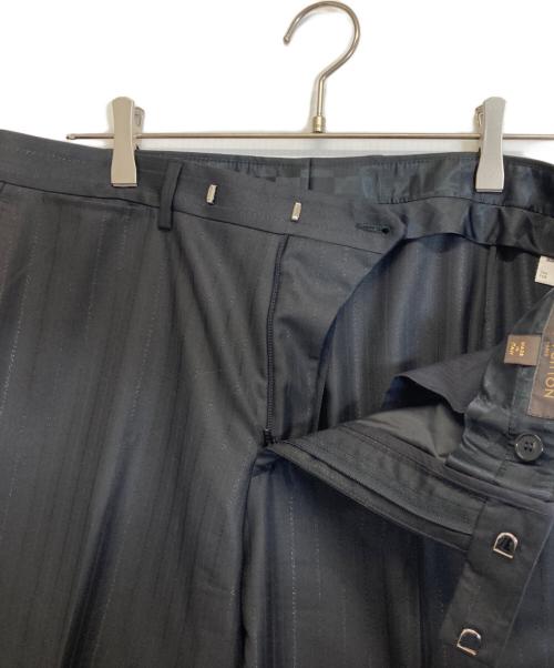 LOUIS VUITTON（ルイ ヴィトン）LOUIS VUITTON (ルイ ヴィトン) タキシードセットアップスーツ ブラック サイズ:SIZE 50(ウエスト80cm、股下80cm）の古着・服飾アイテム